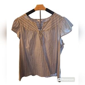 Time & Tru flutter sleeve shirt